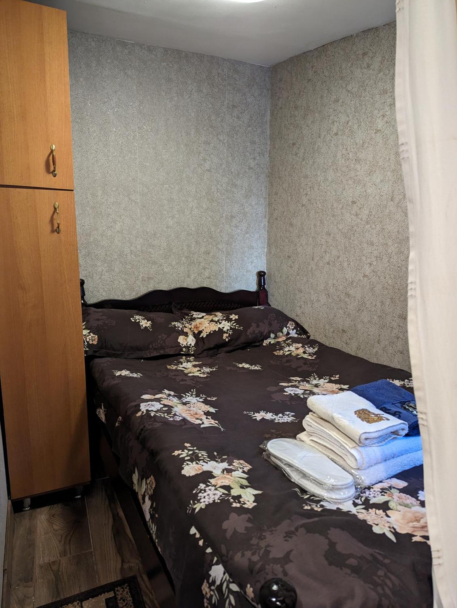 公寓 Cute&tiny -5 Minutes Walk From Marjanishvili Metro 第比利斯